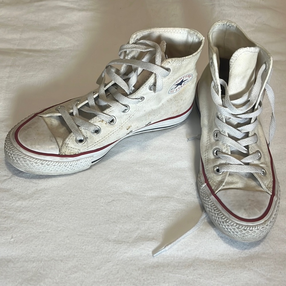 Women’s White Converse High Tops Size 6 Shoes